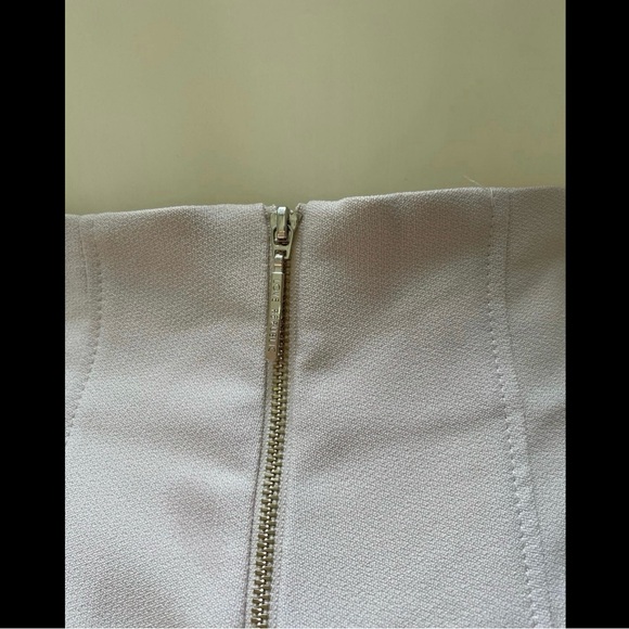 NWOT LOVE REPUBLIC Beige Nude High Waist Tailored Shorts 4 6 S - Picture 6 of 7